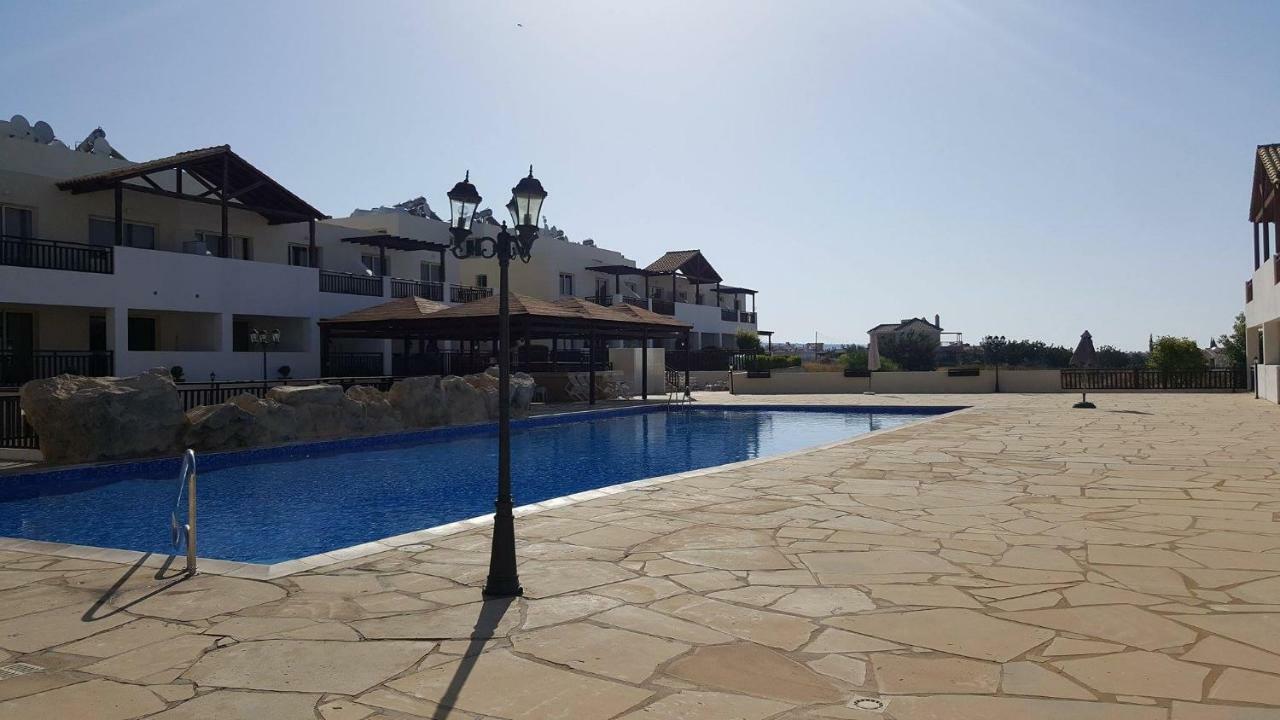 Ground Floor One Bedroom Apartment B2, 3 Pools, Free Wifi Пейя Экстерьер фото